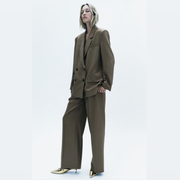 Zara Suit (2 piece) - Picture 2 of 5